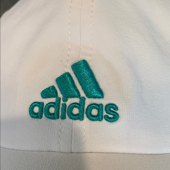 Adidas White and Green Sports Cap - Picture 2 of 9